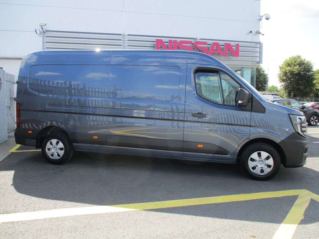 2026 Nissan Interstar