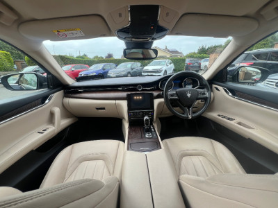 2017 Maserati Quattroporte