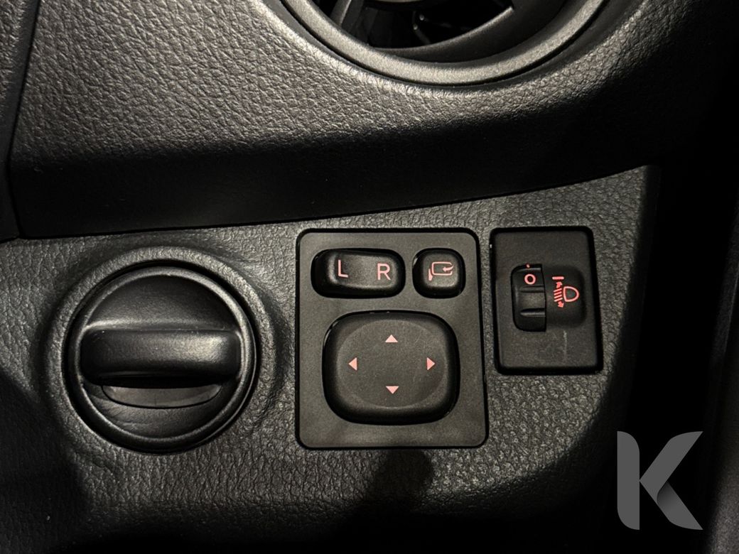 2019 Toyota Vitz