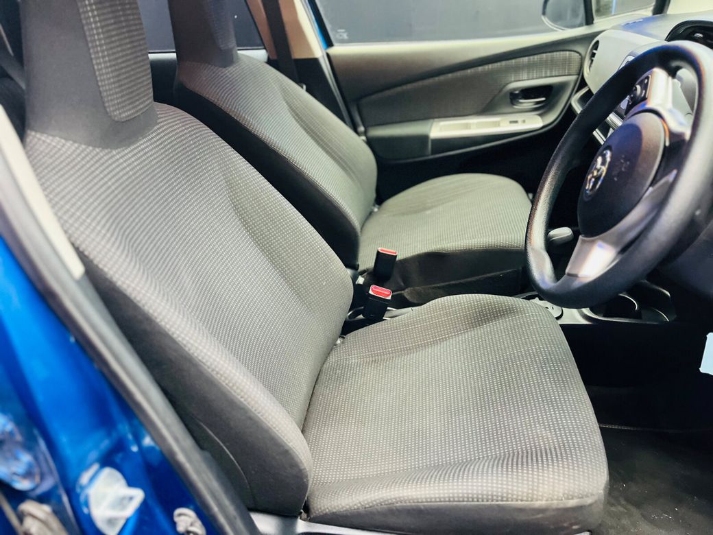 2015 Toyota Vitz
