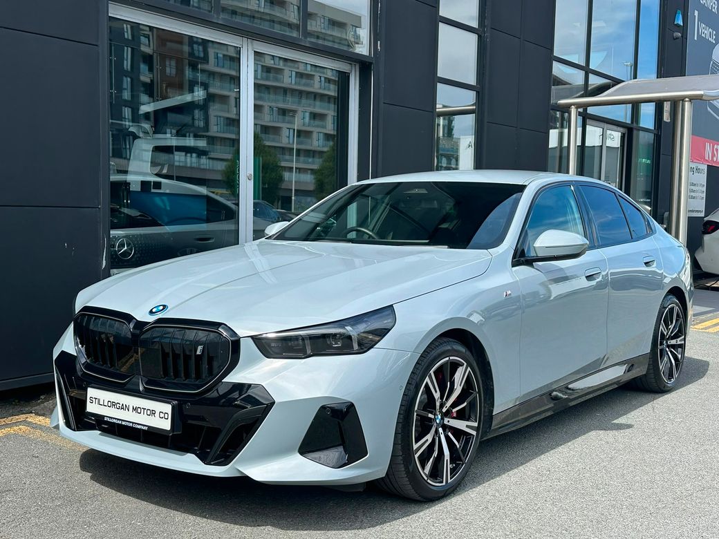 2026 BMW i5