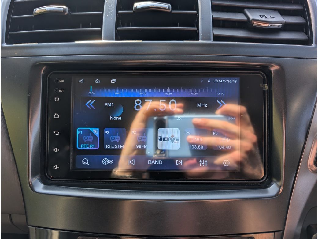 2014 Toyota Prius Alpha