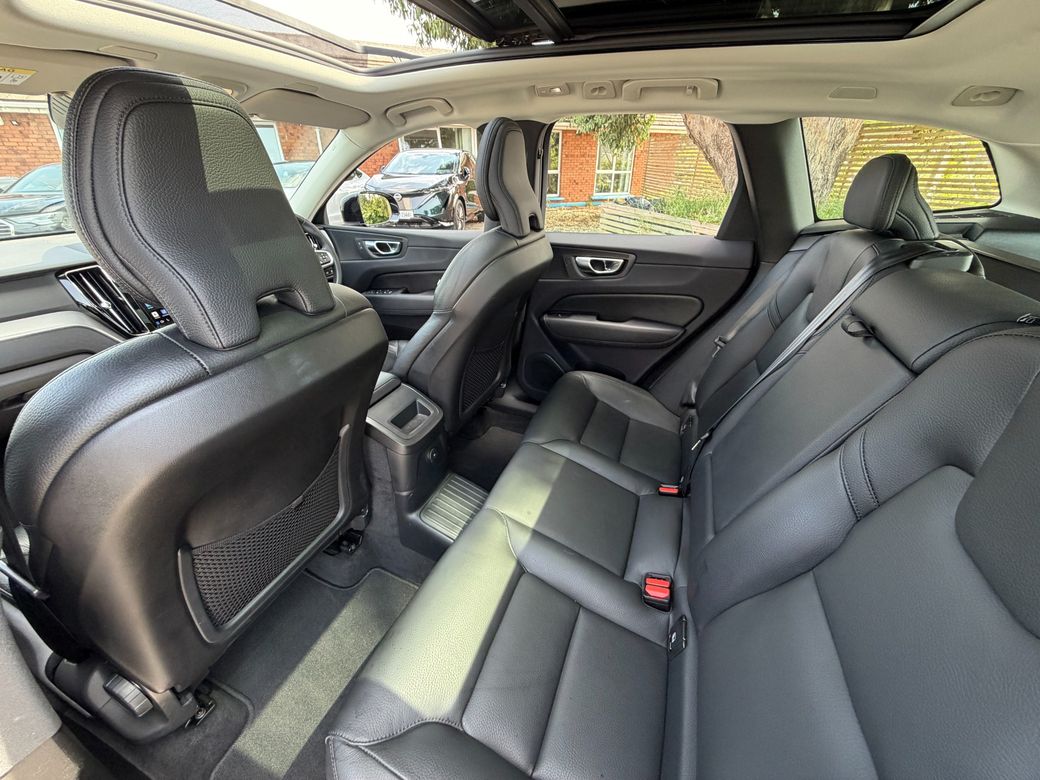 2022 Volvo XC60