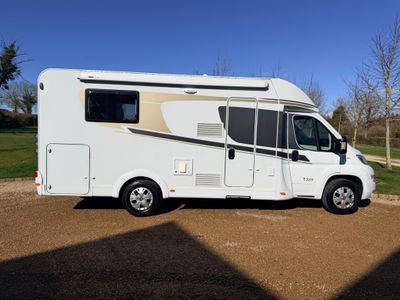 2019 CARADO  T339 LOW PROFILE L.H.B Q/B MANUAL 