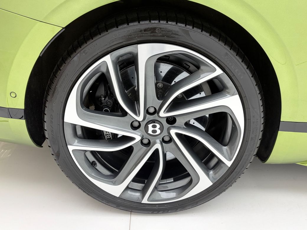 2025 Bentley Continental