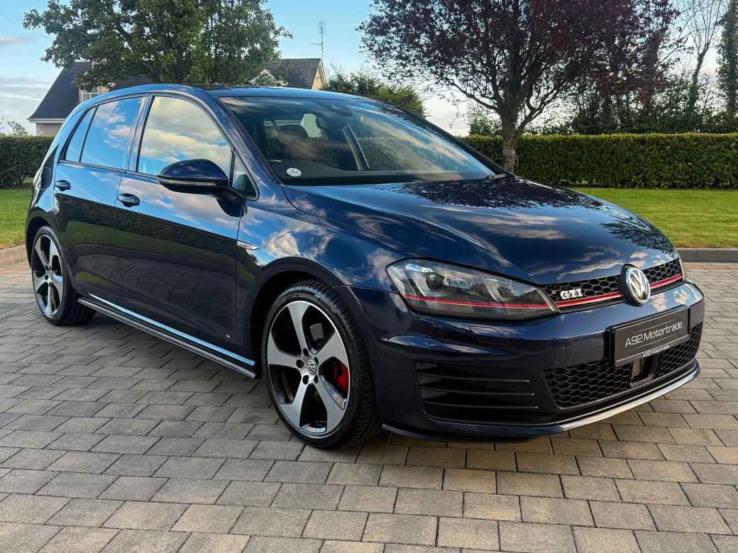 2016 Volkswagen Golf