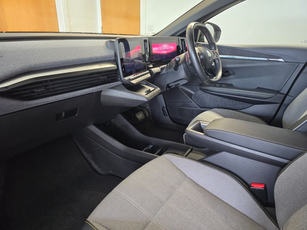 2024 Renault Megane E-Tech