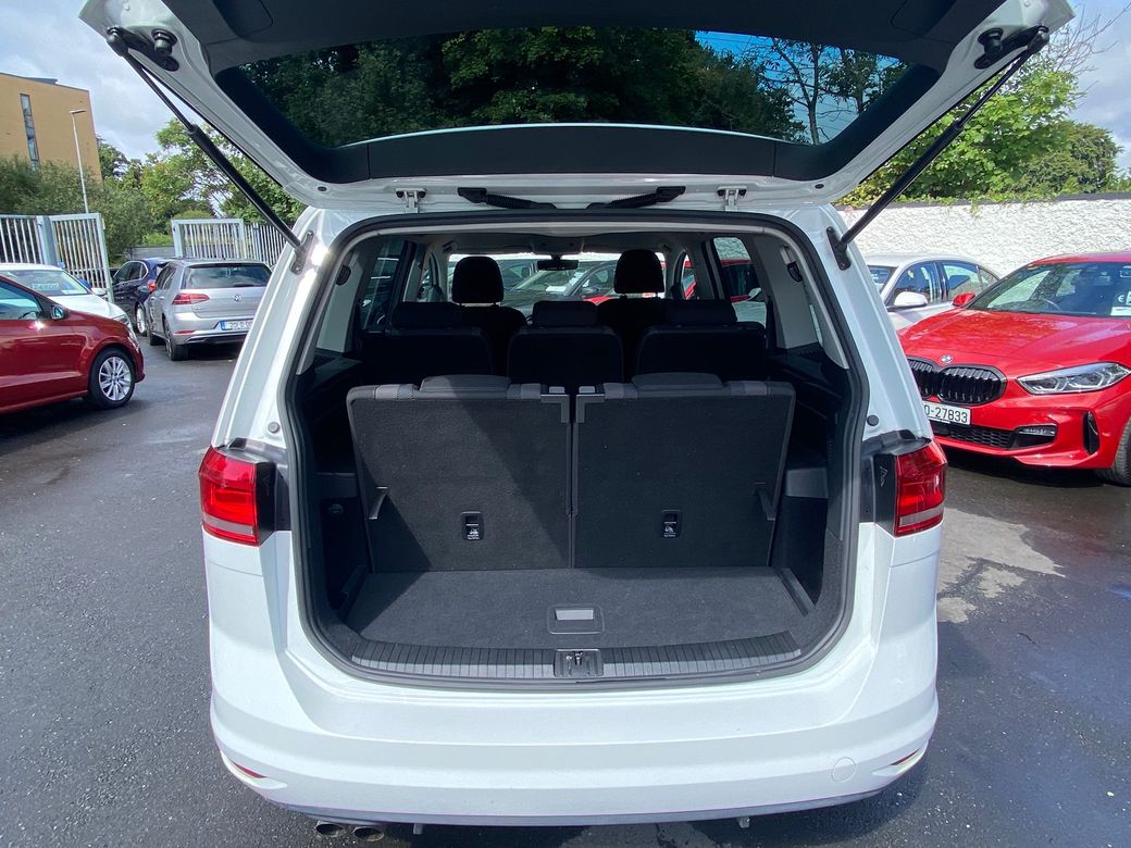 2016 Volkswagen Touran