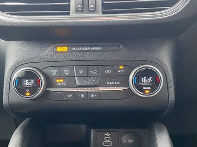 2022 Ford Kuga
