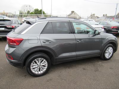 2023 Volkswagen T-Roc