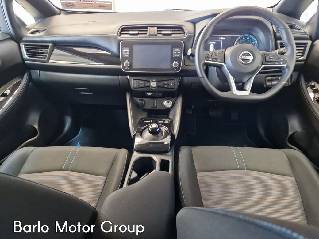 2025 Nissan Leaf