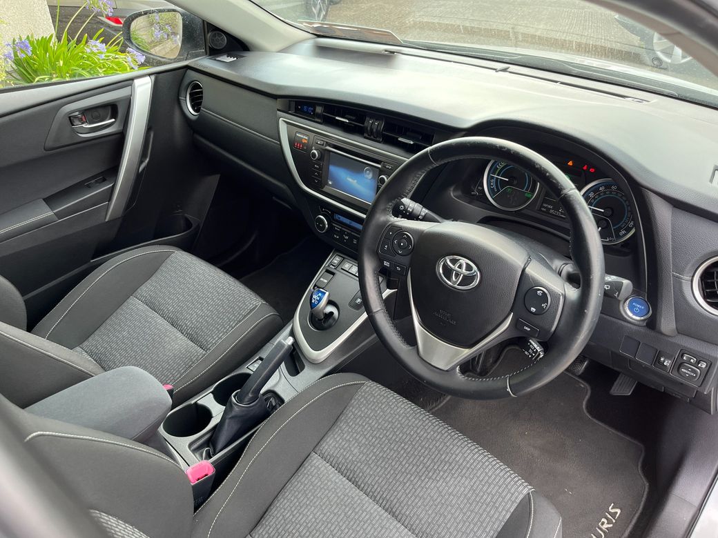 2015 Toyota Auris