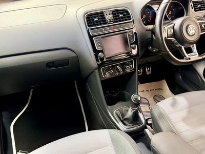 2015 Volkswagen Polo