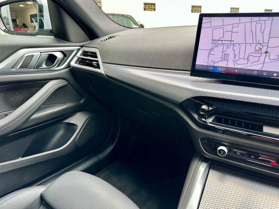 2025 BMW i4