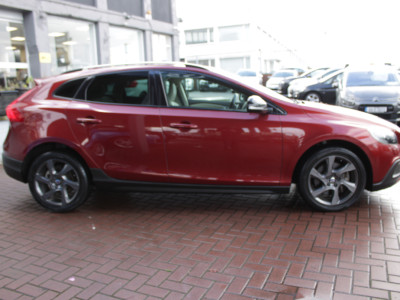 2016 Volvo V40 Cross Country