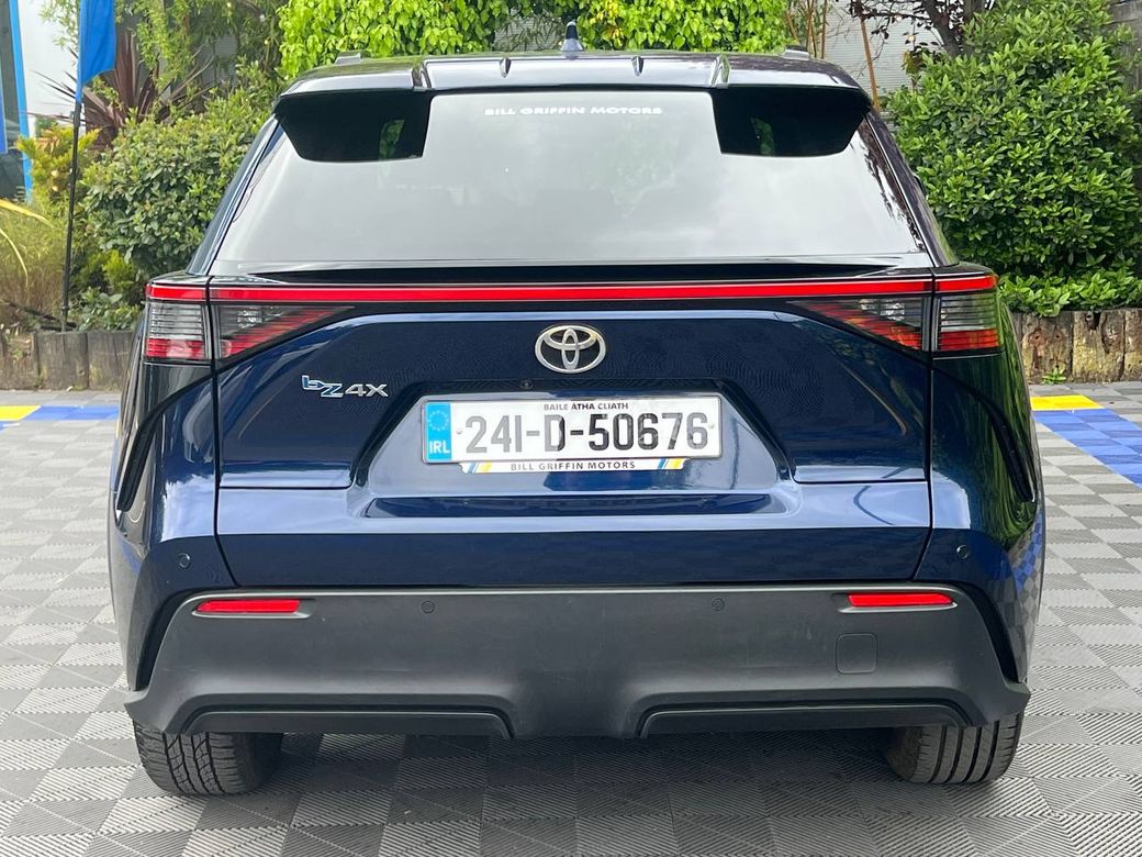 2024 Toyota bZ4X