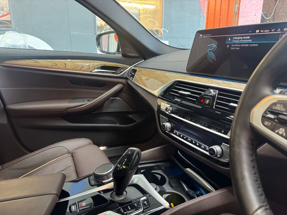 2021 BMW 5 Series