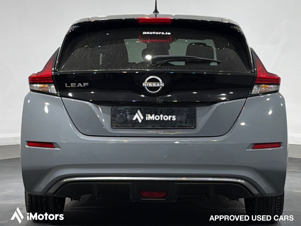2024 Nissan Leaf
