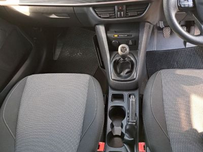 2024 Ford Transit Courier