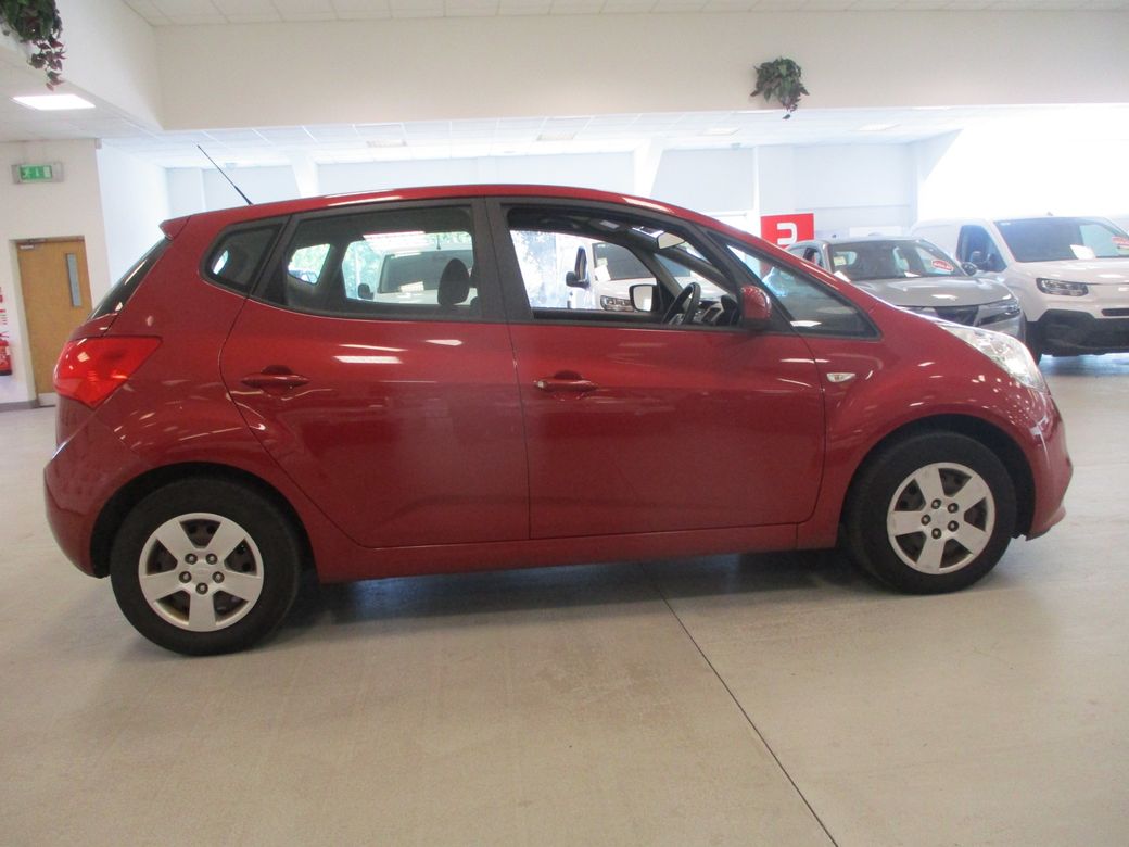2017 Kia Venga