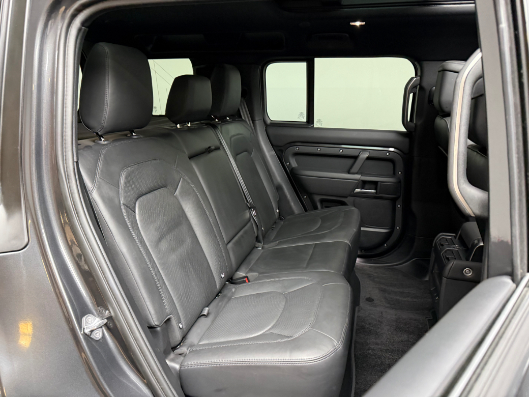 2024 Land Rover Defender