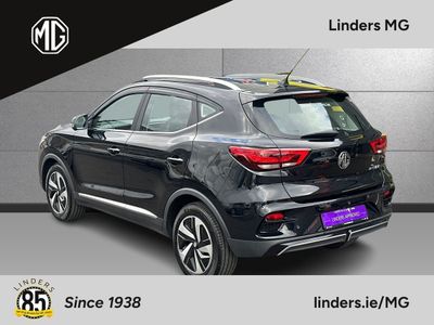 2022 MG ZS