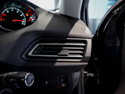 2020 Peugeot 308