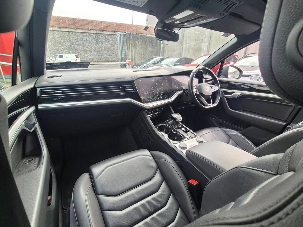 2021 Volkswagen Touareg