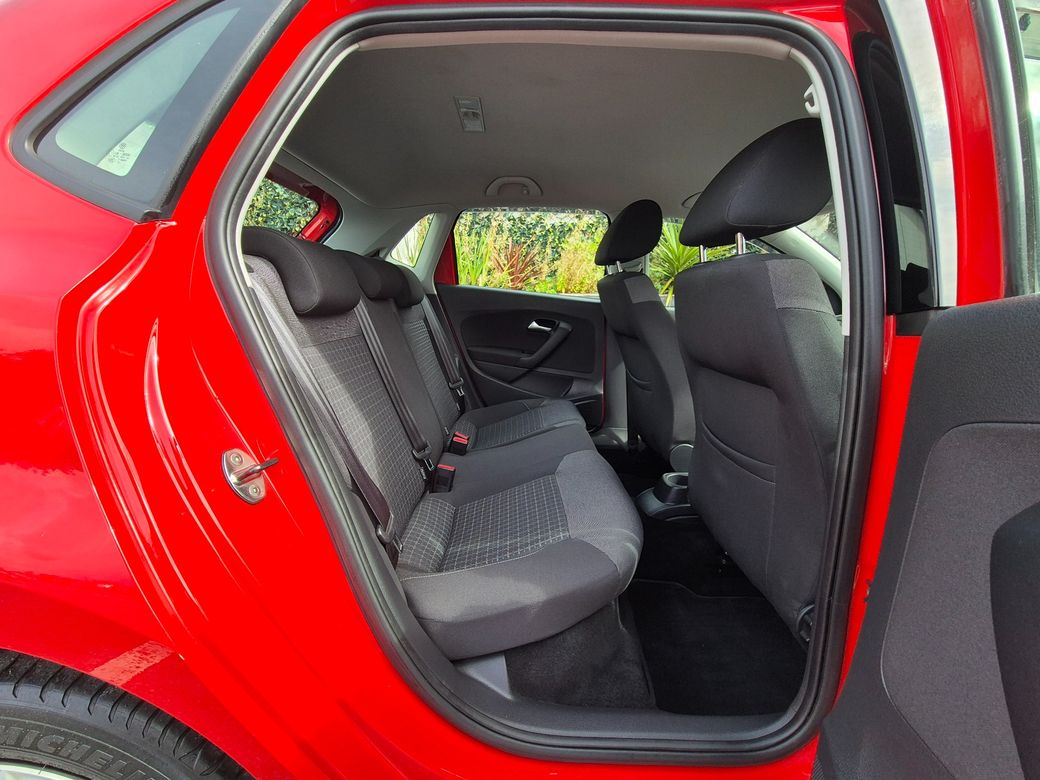 2016 Volkswagen Polo