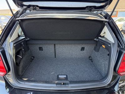 2017 Volkswagen Polo