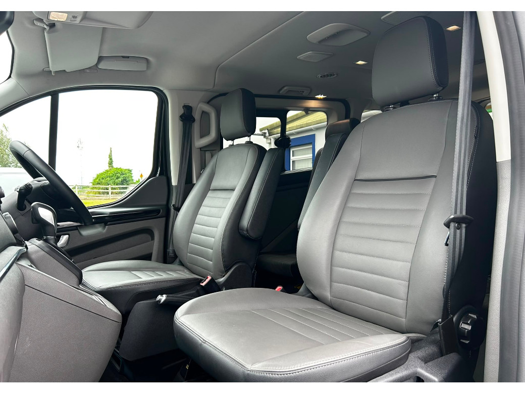 2023 Ford Tourneo Custom