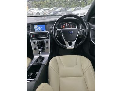 2017 Volvo V60