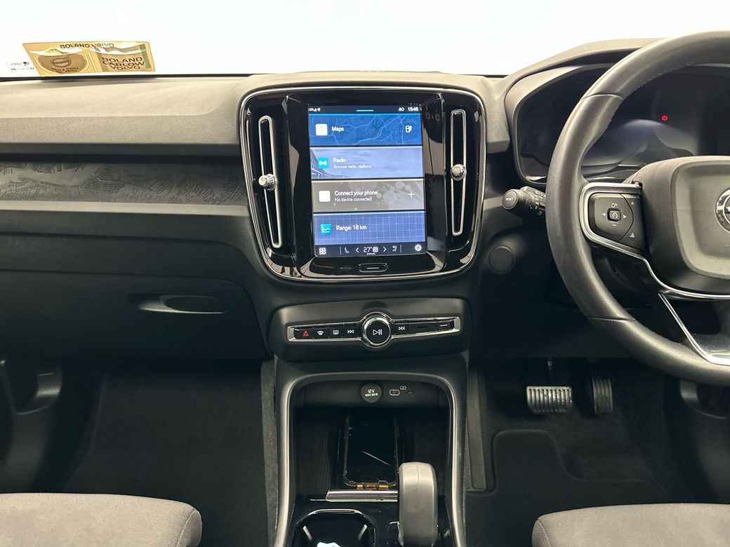 2023 Volvo C40
