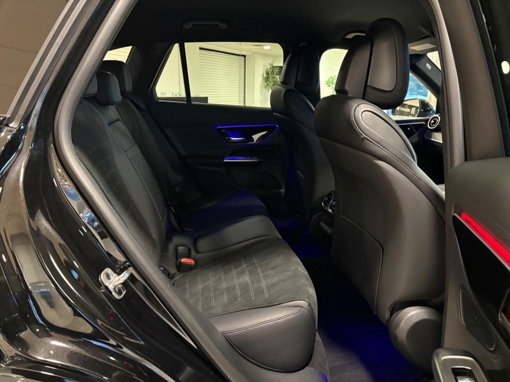 2025 Mercedes-Benz GLC Class