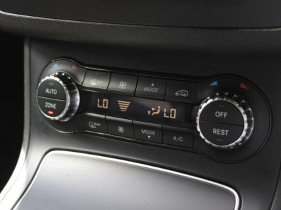 2018 Mercedes-Benz B 180