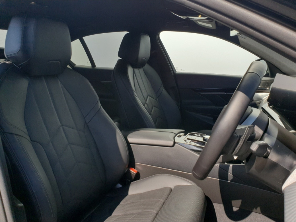 2024 BMW 520