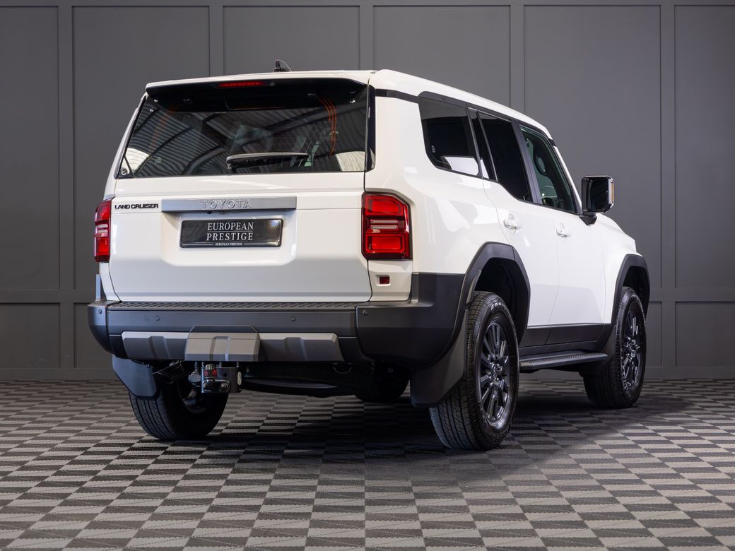 2025 Toyota Landcruiser