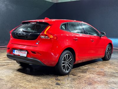 2018 Volvo V40