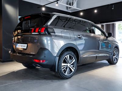 2023 Peugeot 5008