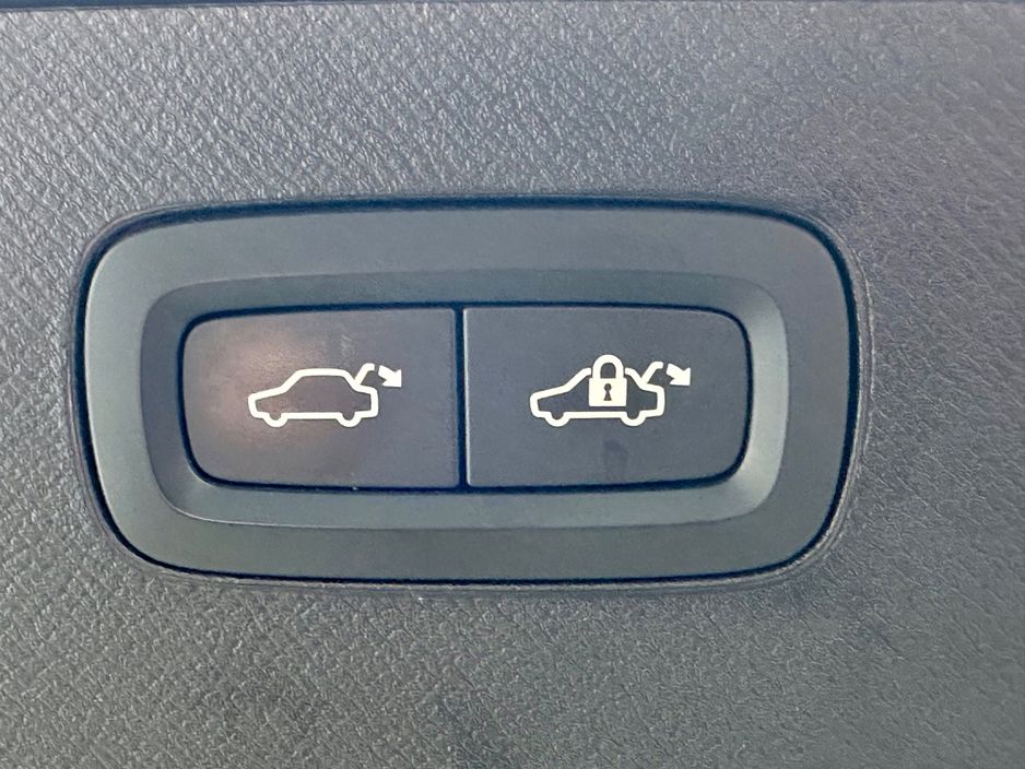 2021 Volvo XC90