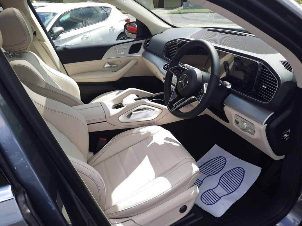 2025 Mercedes-Benz GLE Class