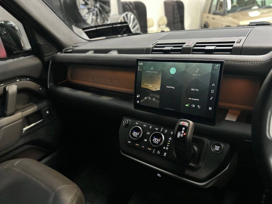 2025 Land Rover Defender