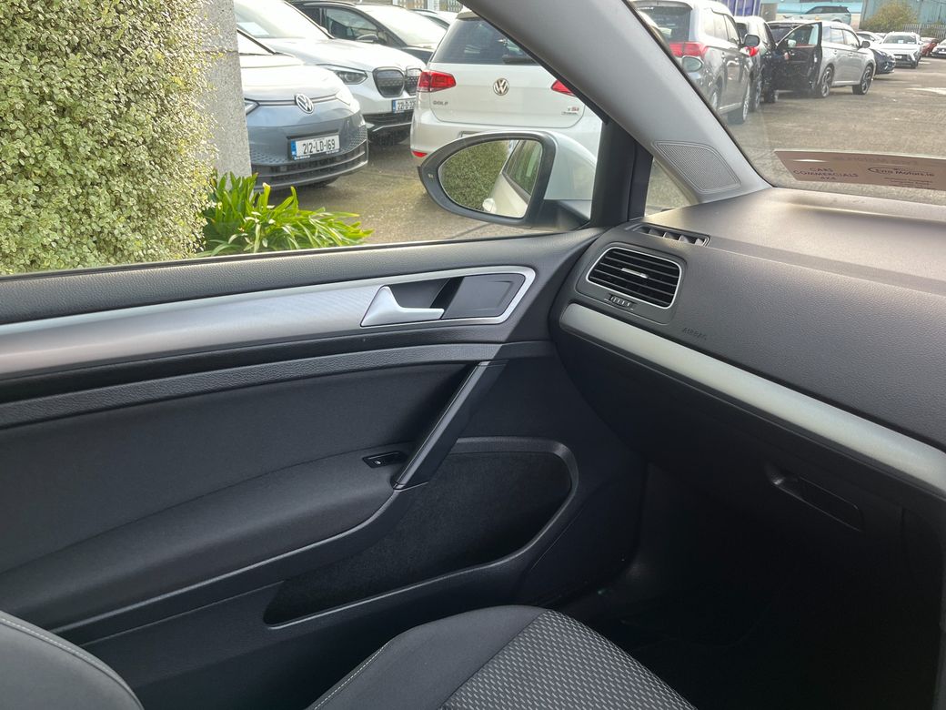 2019 Volkswagen Golf