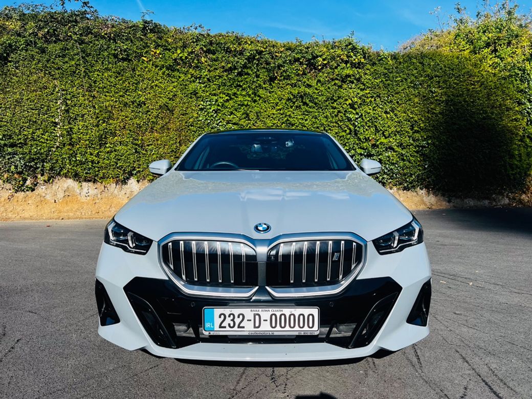 2023 BMW i5