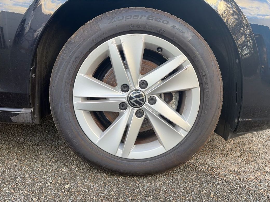 2024 Volkswagen Golf