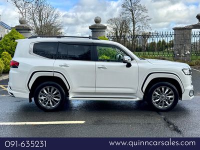 2025 Toyota Landcruiser