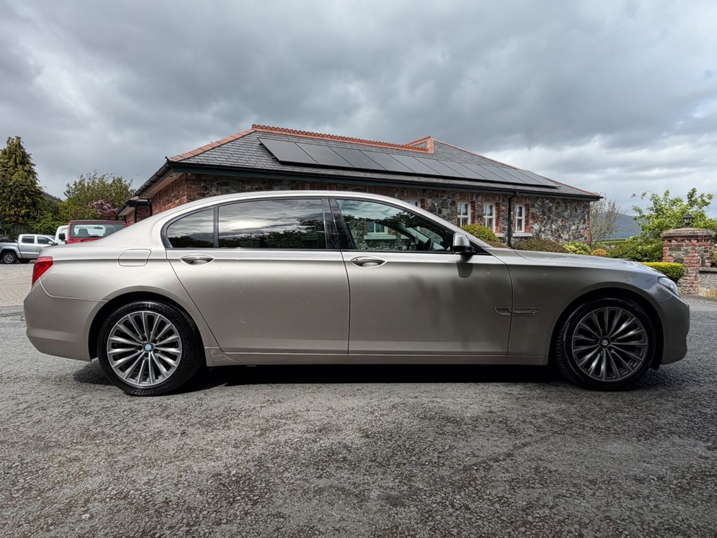 2010 BMW 7 Series
