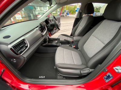 2025 Kia Stonic