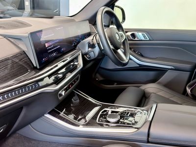 2025 BMW X5