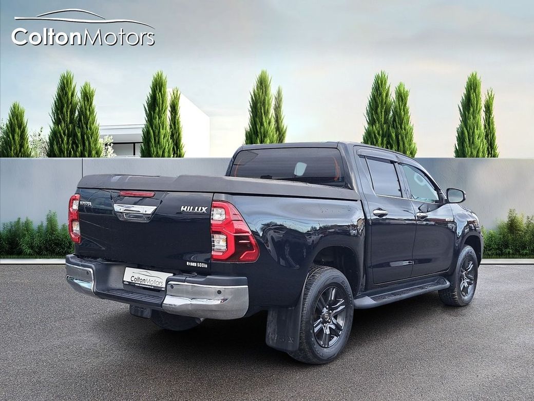 2022 Toyota Hilux